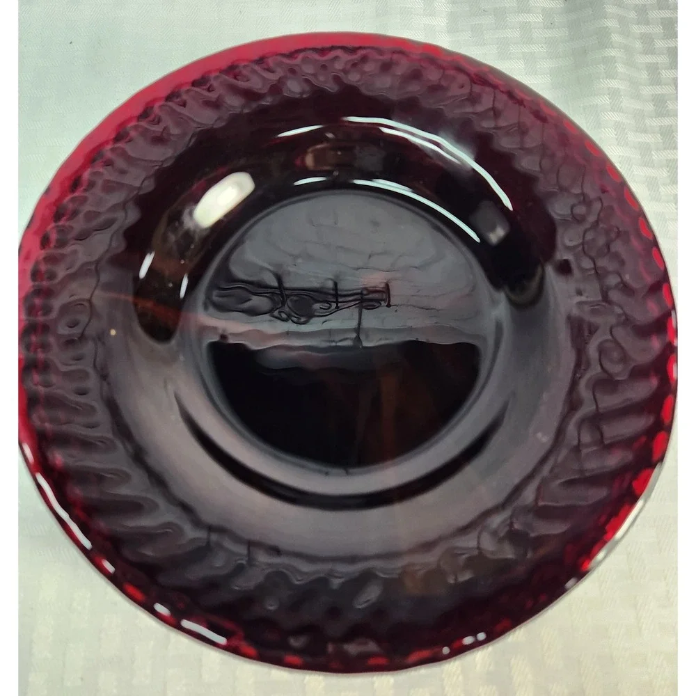 4 Arcoroc Vercors Ruby Red Salad Dessert Plate Set Heavy Faint Color Swirl 7-3/8